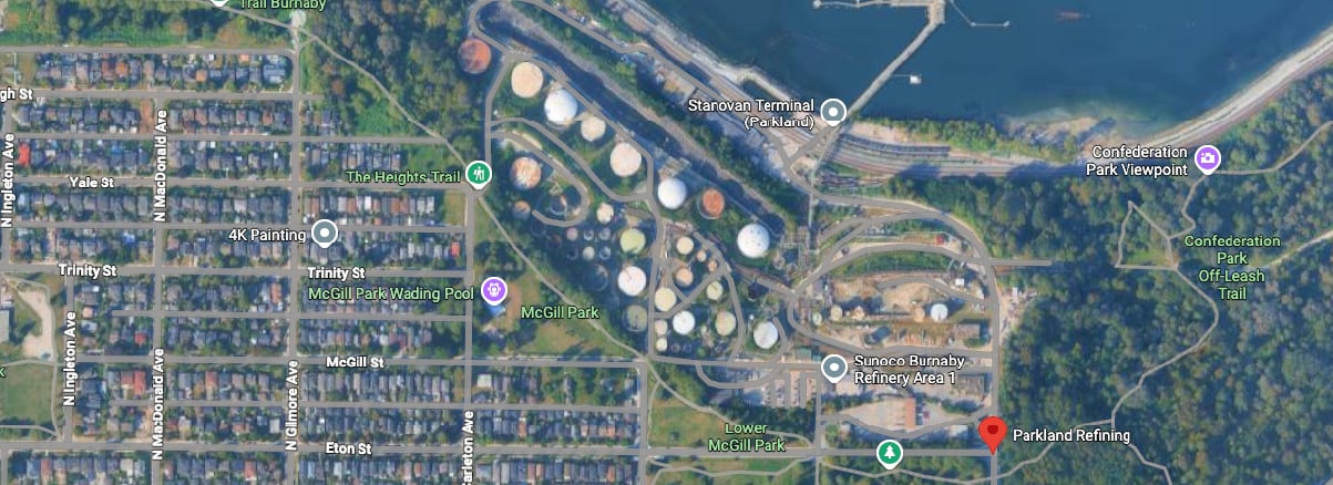 De veiligheid van de omgeving is een belangrijke zorg, aangezien de Parkland-raffinaderij vlak bij woonwijken ligt