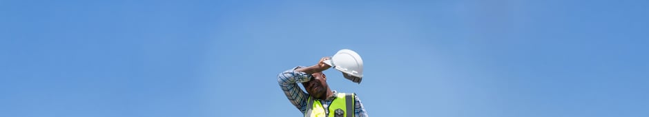 Mike vecht tegen een zonnesteek en Blackline biedt ondersteuning en stuurt hulpdiensten.