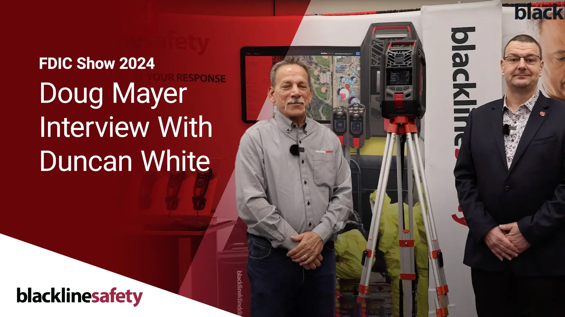 Brandweerlieden en veiligheidsdeskundigen voor gevaarlijke stoffen